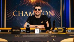 Jesse Lonis Juara Triton Poker