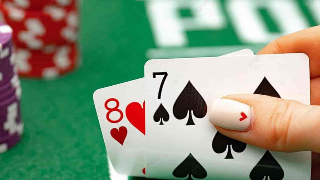 Strategi Bermain Poker Online Offline