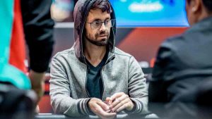 Mike Gorodinsky Raih Gelang WSOP Kelima